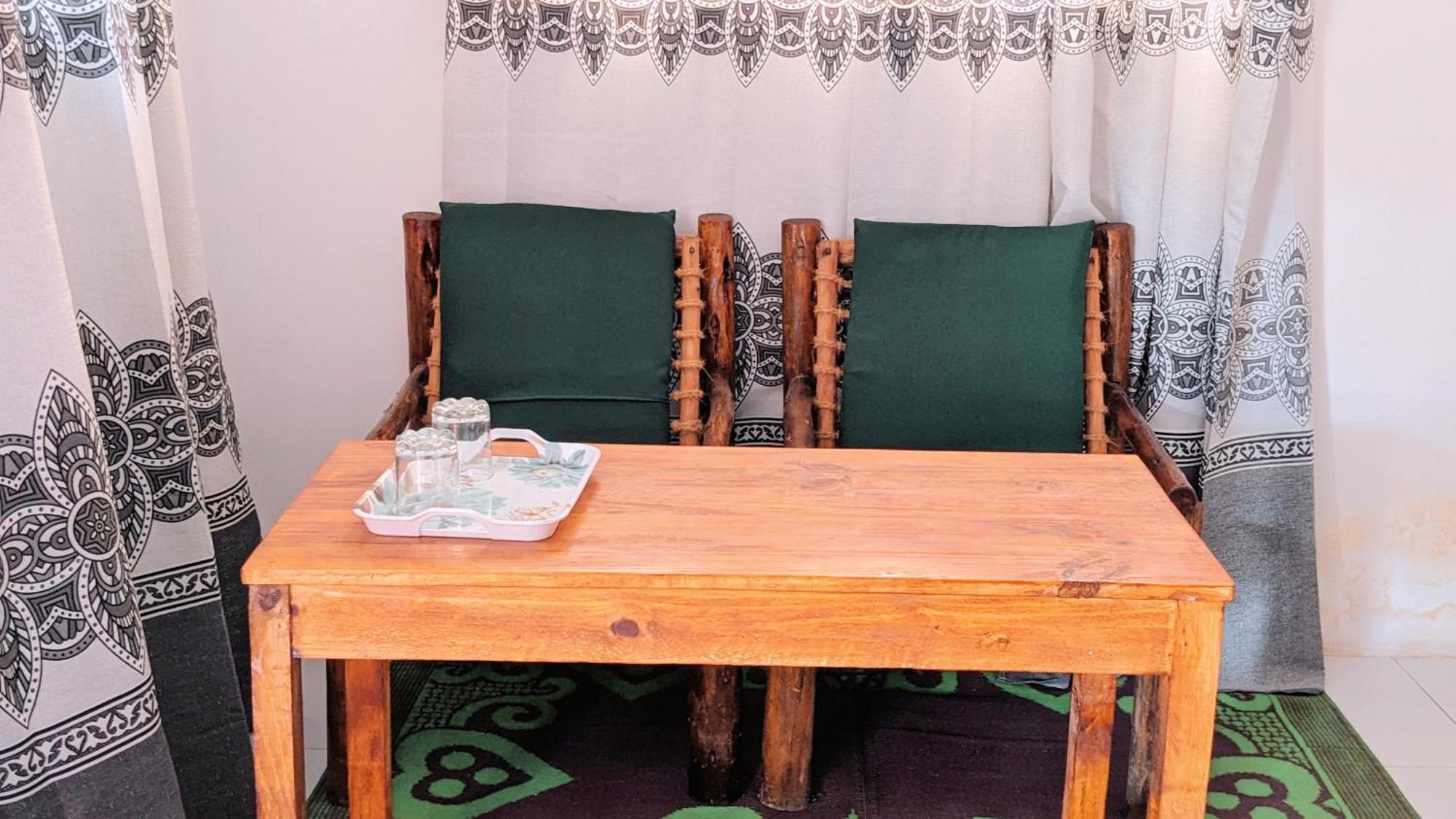 Zanz Bed & Breakfast *